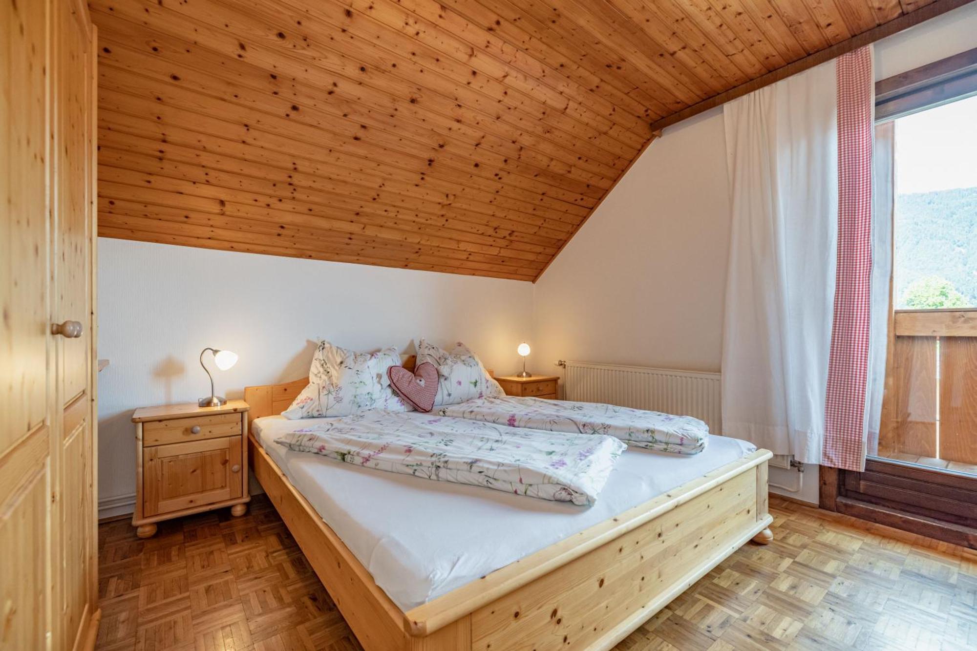 Lissis Bauernhof Appartments Gundersheim Extérieur photo